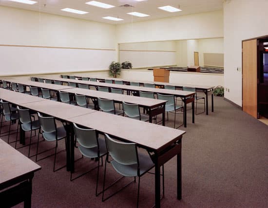 34x39 viewable CLT w/ PC lab