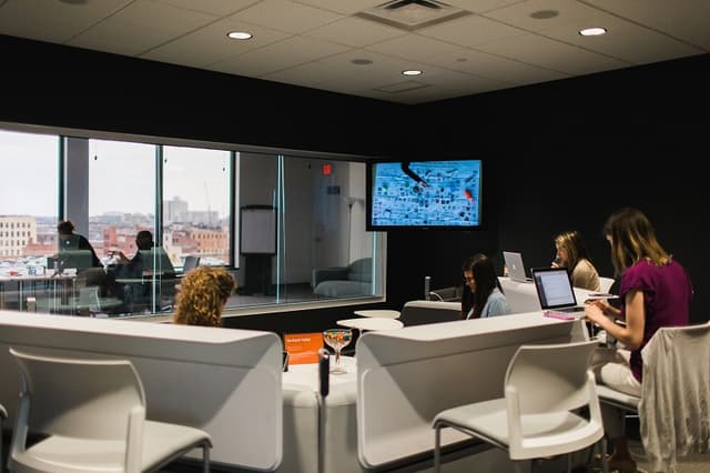 The Insights Garage & Market Research Campus - Powered by Lextant